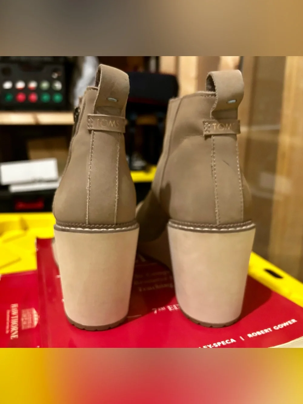 Toms stylish women